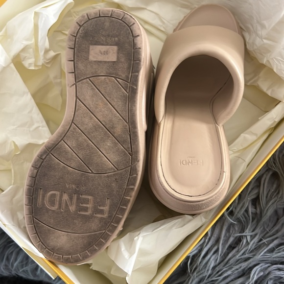 Fendi platforms - Picture 5 of 10